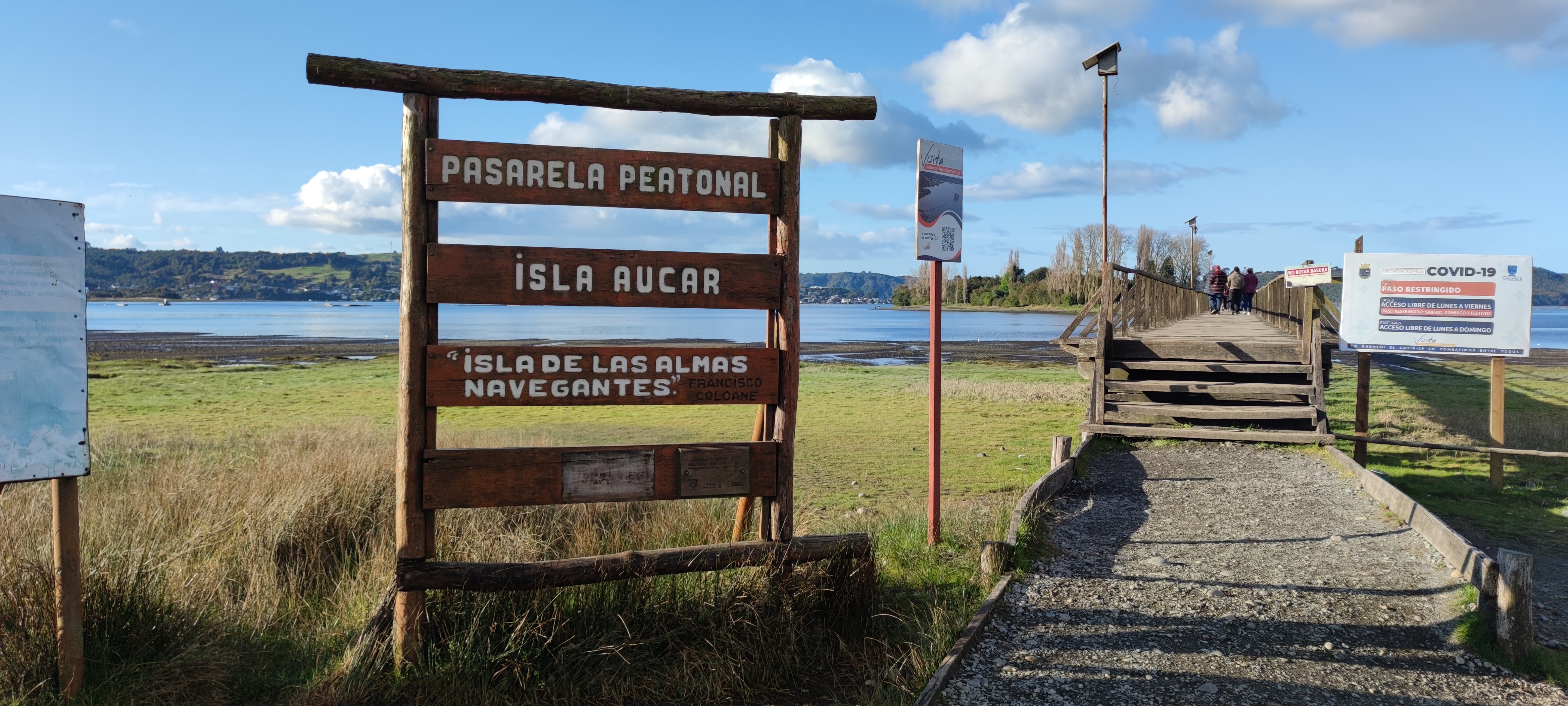 Apertura del valle visible en un día más claro